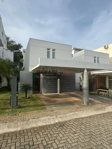 Sobrado à venda com 2 Quartos sendo 1 Suíte no Condomínio Palm Tree, Indaiatuba - SP