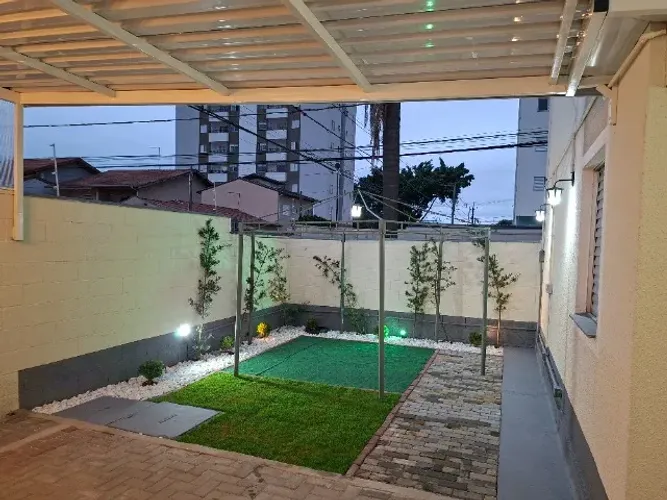 Apartamento Térreo com amplo quintal