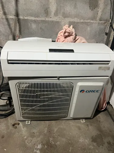 Ar-condicionado Glee 9000 BTU higienizado
