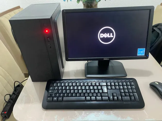 Computador Core i3 - 16gb RAM - Monitor DELL - SSD
