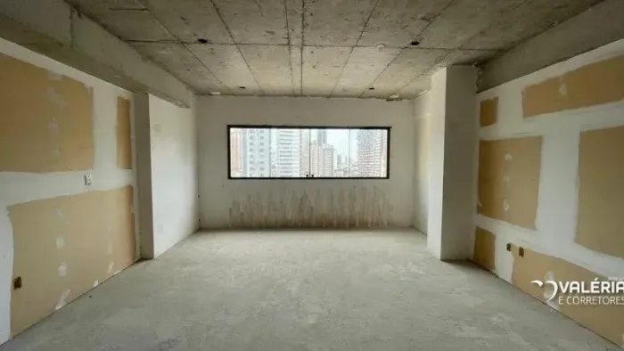 SALA COMERCIAL NO UMARIZAL COM 37,42M²