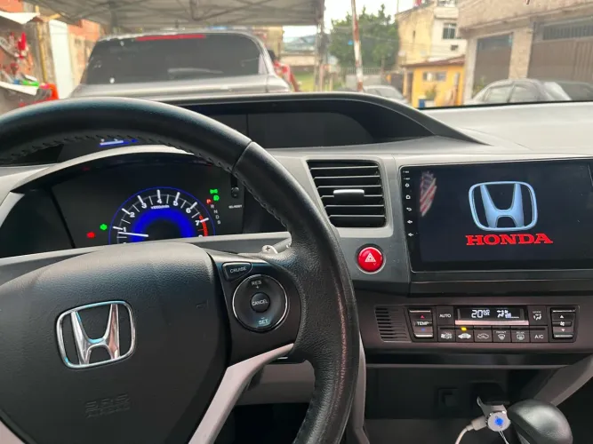 Honda Civic Sedan LXR 2.0 Flexone 16V Aut. 4P 2016