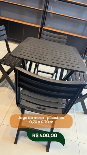Jogo de mesa plástico 0,70 x 0,70 m