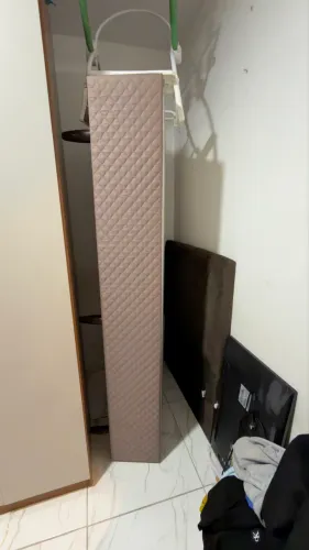 Cama box + cabeceira semi nova veludo 