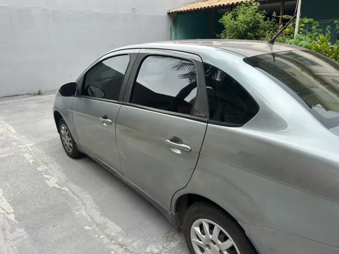 Fiat Grand Siena Essence 1.6 Flex 16V 2016