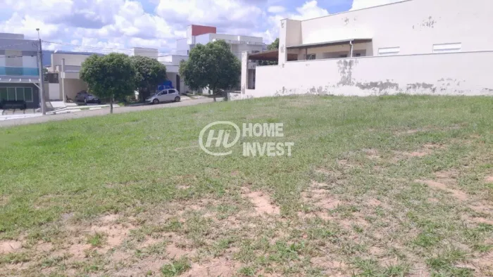 TERRENO EM CONDOMÍNIO RESIDENCIAL em CABREÚVA - SP, CENTRO (JACARÉ)