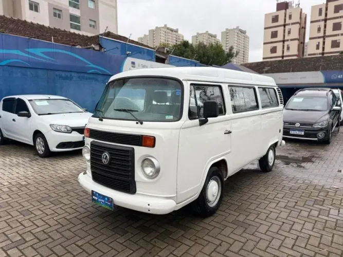 Volkswagen Kombi Standard 1.4 MI Total Flex 8V 2011