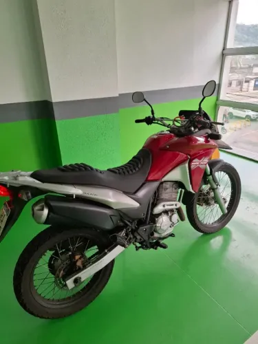 Honda XRE 300 ABS Ótimo Estado bem cuidada toda revisada com acessórios pronta para rodar
