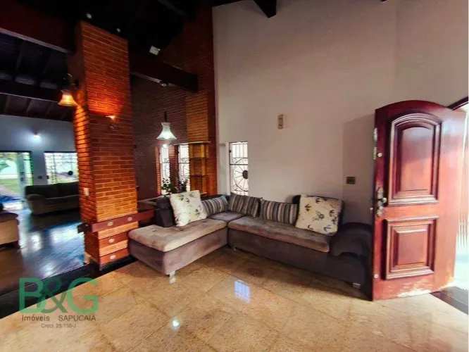 Sobrado à venda, 1047 m² por R$ 1.700.000,00 - Jardim Rigobelo - Mococa/SP