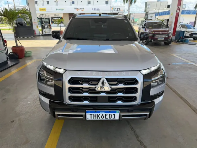 Mitsubishi TRITON Katana 2.4 CD 4X4 TB Diesel Aut. 2026