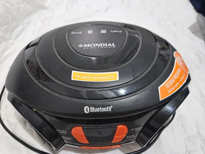 Rádio portátil Mondial Up Bluetooth Bivolt- Modelo BX-19