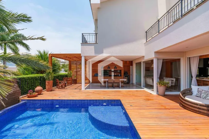 Casa com 4 suítes à venda no Ville Sainte Helene em Sousas, Campinas/SP