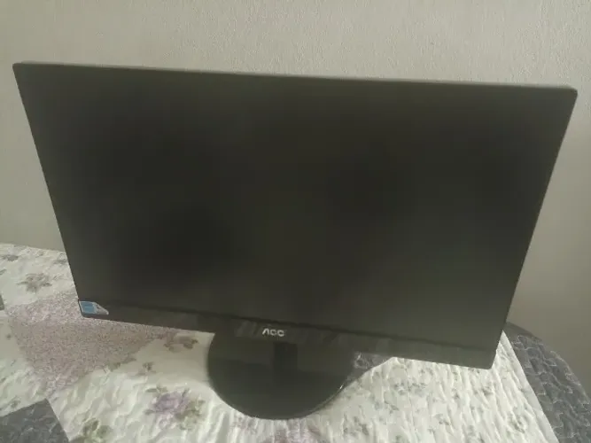 Monitor AOC