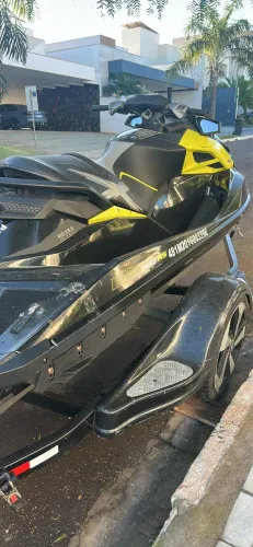 Sea-Doo RXP-X 260 RS 2012 + Carreta - R$ 60.000