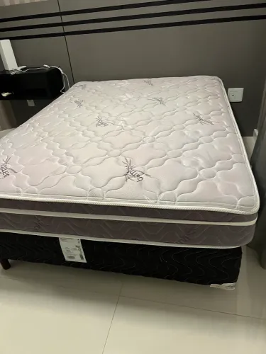 Cama casal 