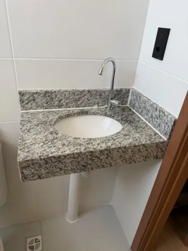 2 Pia de Granito para banheiro