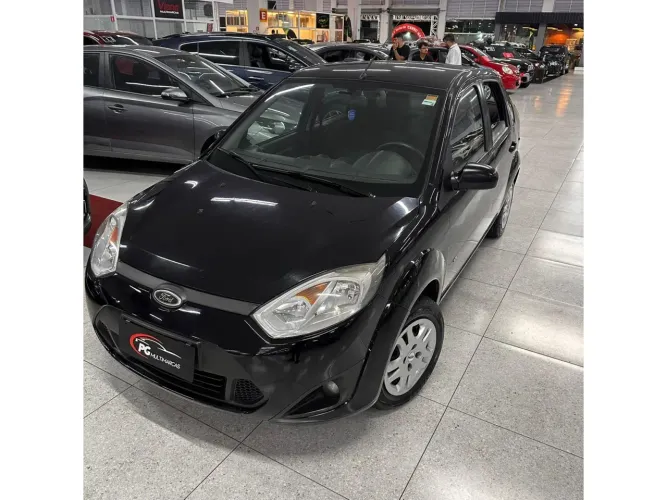 Ford Fiesta Sedan SE 1.6 8V Flex 4P 2014
