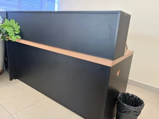 Balcão de recepção 