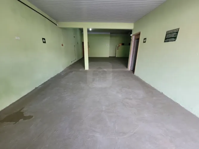 Comodo para locação e venda no bairro Martins