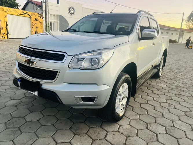 Chevrolet S10 Pick-up LTZ 2.8 TDI 4X4 CD Dies.aut 2013