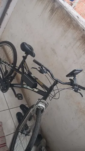 Bicicleta aro 26 em perfeito estado no precinho