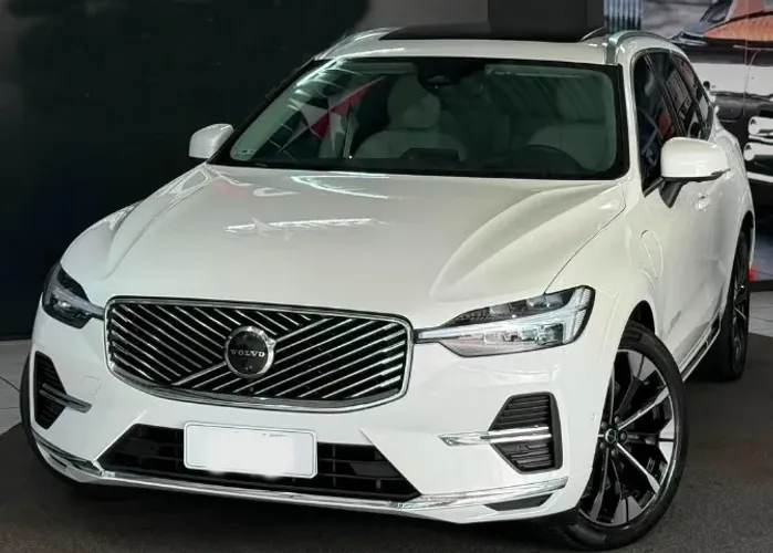 Volvo XC-60 T-8 Ultra 2.0 AWD (híbrido) 2026