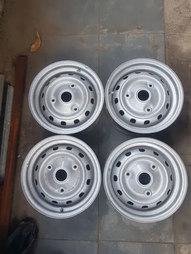 Rodas 3 furos para belina e pampa
