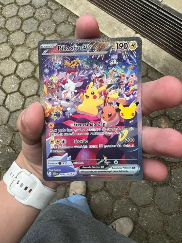 Carta Pokémon Pikachu Ex (150/128)