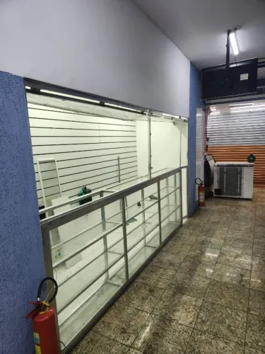 ESPAÇO PARA SALAO DE BELEZA, UNHA, CÍLIO E MASSAGEM.