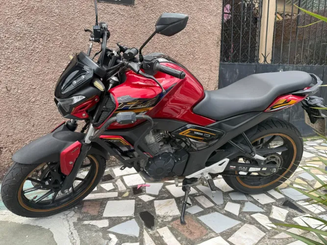Moto Yamaha Factor 2023