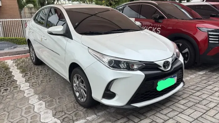 Toyota Yaris XS Sedan 1.5 Flex 16V 4P Aut. 2023