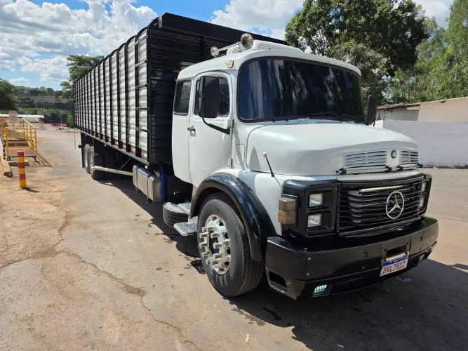 Caminhão 1519. 310 mil