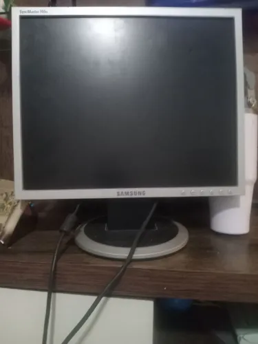 Vende-se monitor Samsung