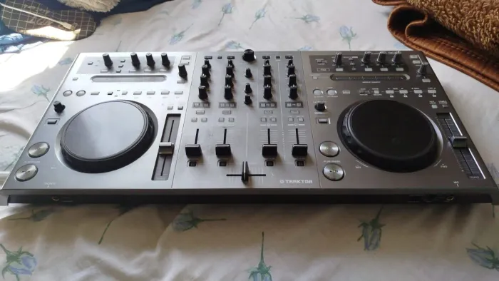 Controladora Pioneer com defeito