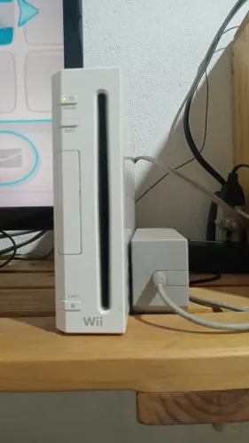 Nintendo Wii - Completo e Desbloqueado