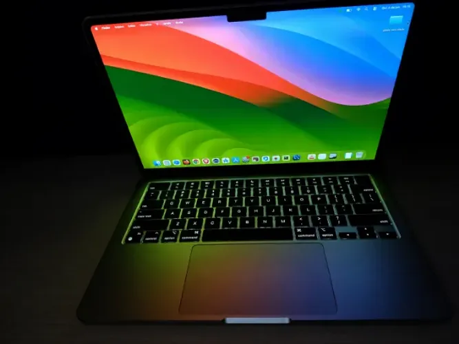 Macbook air M2