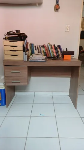 Mesinha para escritório 