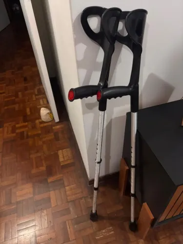 Muleta regulável 