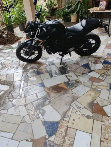 Vendo moto de qualidade