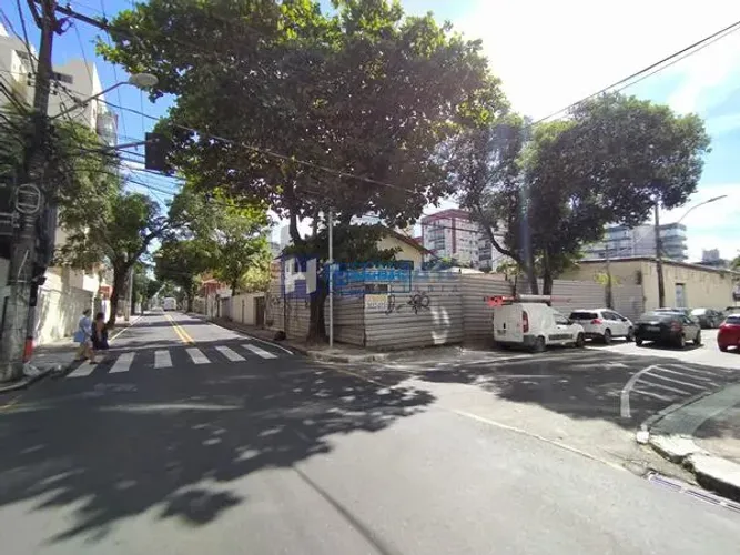 ALUGUEL - Terreno 300m² - Jardim Camburi - R$ 7.015,00 + Taxas REF: R-065