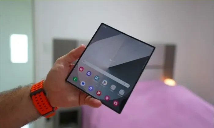Samsung z fold 6 (vira tablet)