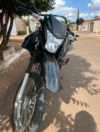 Bros 160