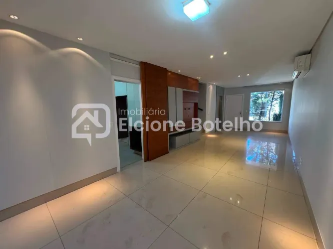 Casa de condomínio para aluguel no Jardim Karaíba, Uberlândia/MG