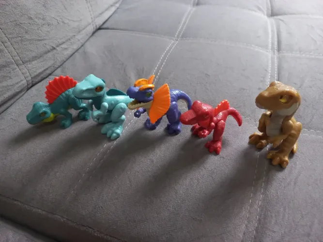 Dinossauros Jurassic World Imaginext pequenos