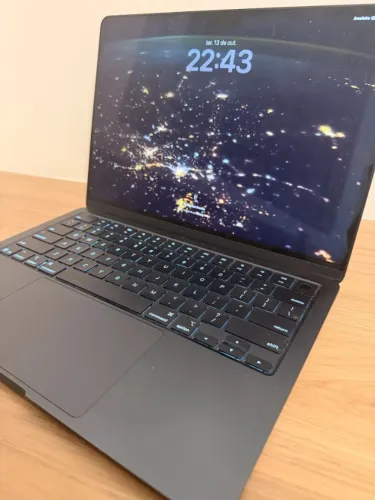 MacBook Air 13 M4 16GB 256GB Midnight 2025 - Excelente Estado