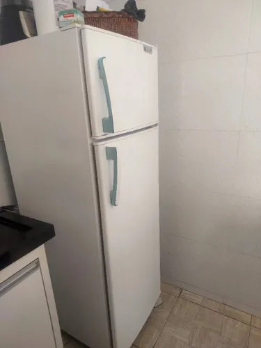 Guarda roupa e Tv