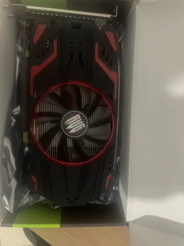 PLACA DE VÍDEO GTX 550 TI (COM 1 MÊS DE USO) EM PERFEITO ESTADO