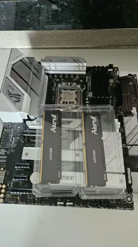 Kit Ryzen 7 7800X3d Seminovo com 3 meses de garantia (Estudo trocas por outros kits)