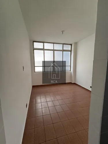 Apartamento de 30m² com 1 dormitório, cozinha e banheiro na Liberdade - SP