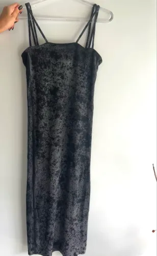 Vestido John John preto e cinza
